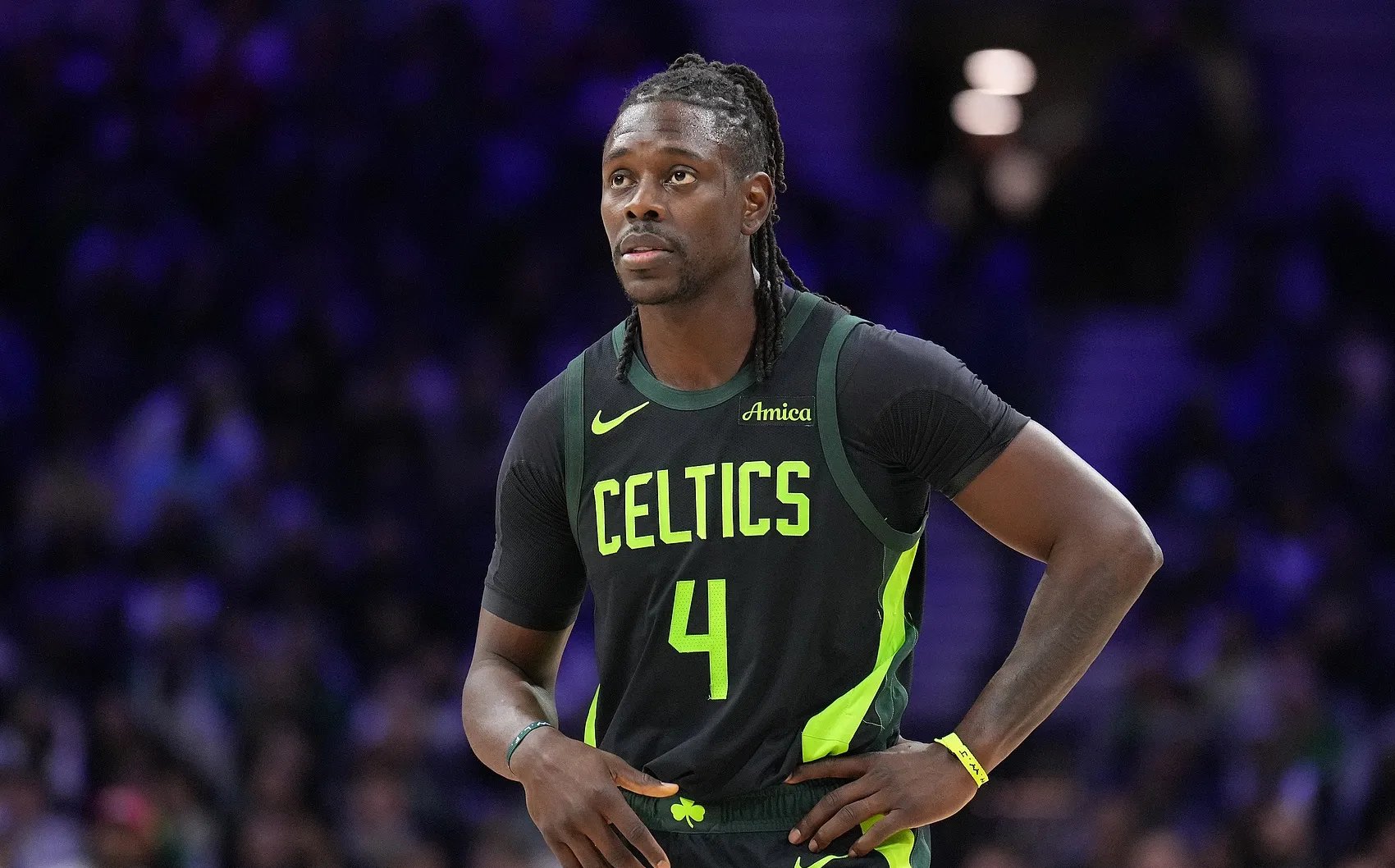 壹号娱乐包含里程碑夜！波士顿凯尔特人主帅复盘，社区盾冲刺阶段刷纪录，球迷炸锅，更衣室氛围转暖的词条